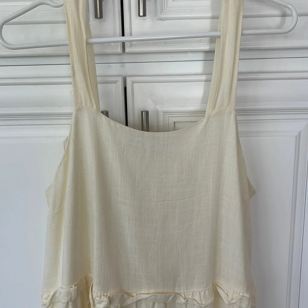 Black Tape Tiered Ruffled Sleeveless Dress petite large cream beige - Picture 9 of 16